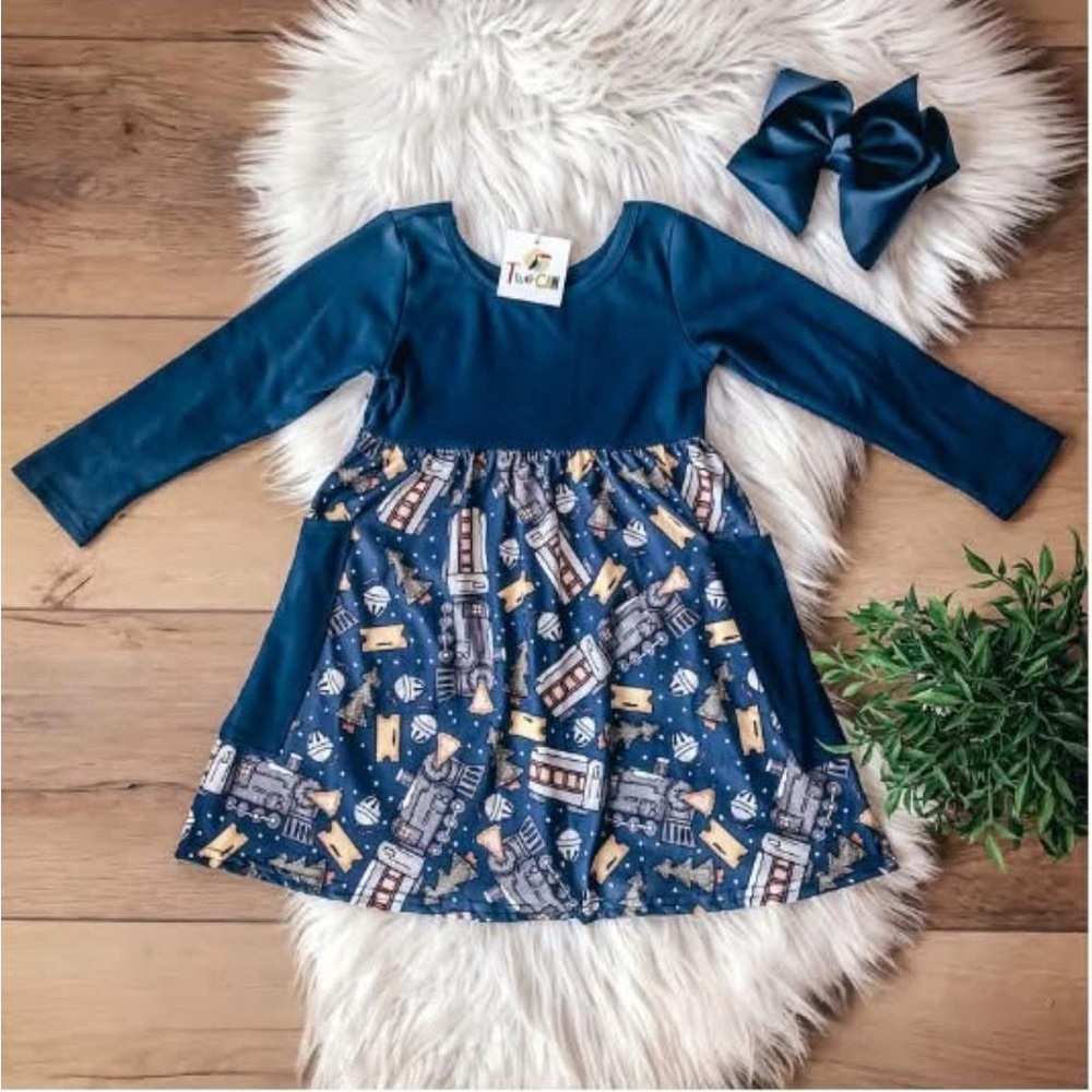 Twocan Polar Express Dress 10/12 NWT